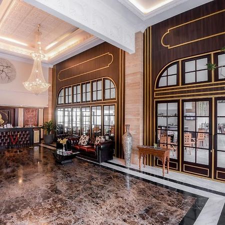 D'Senopati Malioboro Grand Hotel Γιογκιακάρτα Εξωτερικό φωτογραφία