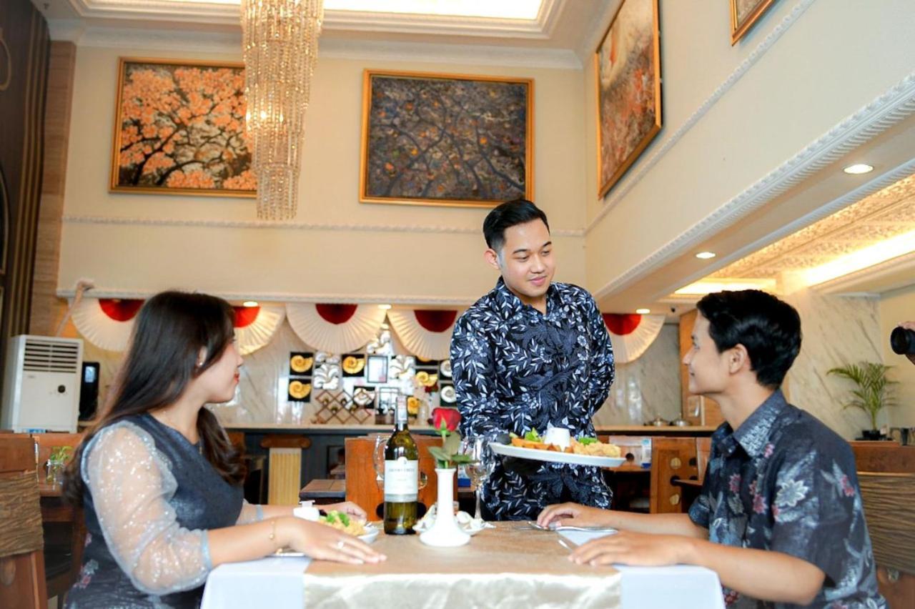D'Senopati Malioboro Grand Hotel Γιογκιακάρτα Εξωτερικό φωτογραφία